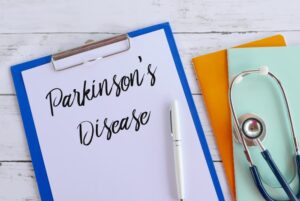 What Are Early Symptoms and Signs of Parkinson’s